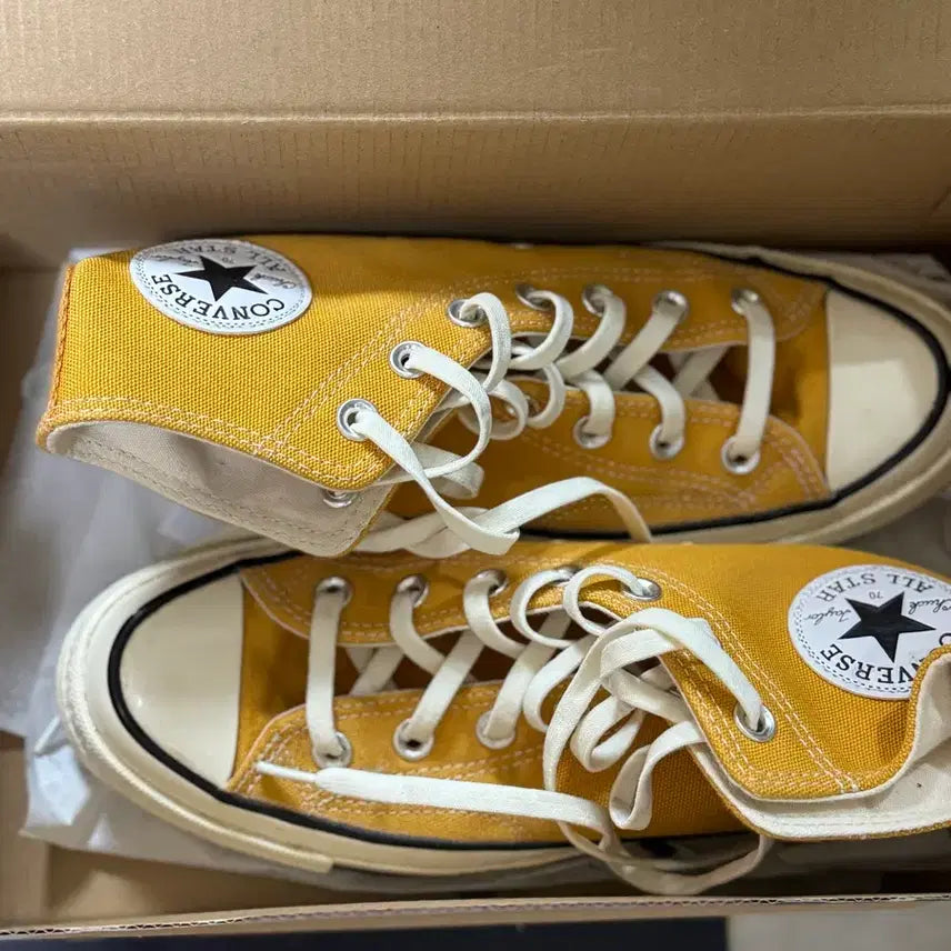 [BUNJANG] Converse Chuck Taylor High Sunflower / 컨버스 척테일러 하이 선플라워 245