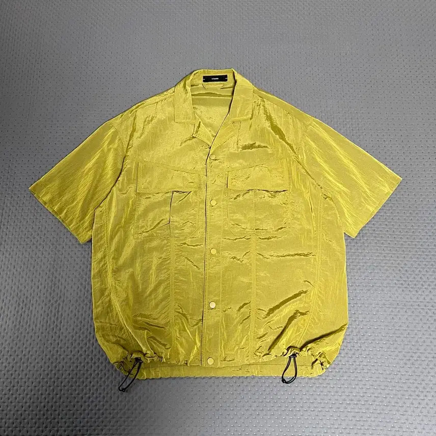 [BUNJANG] Ilcorsso Metal Nylon Open Collar Short Sleeve Shirt Dark Yellow / 일꼬르소 메탈 나일론 오픈카라 반팔 셔츠 다크옐로우