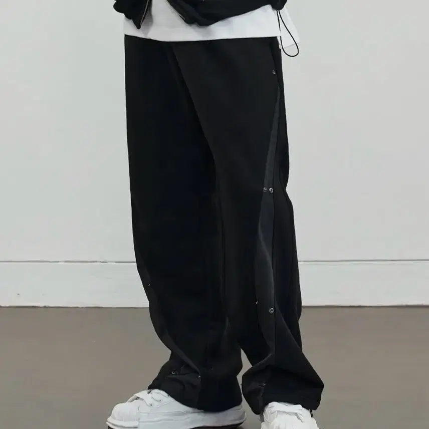 [BUNJANG] Alice Oblique Panel Sweatpants / 알리스 오블리크 패널 스웻 팬츠