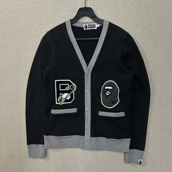 [BUNJANG] BAPE Basic Logo Knit Cardigan Black / (S) 베이프 니트 베이직 로고 블랙 가디건