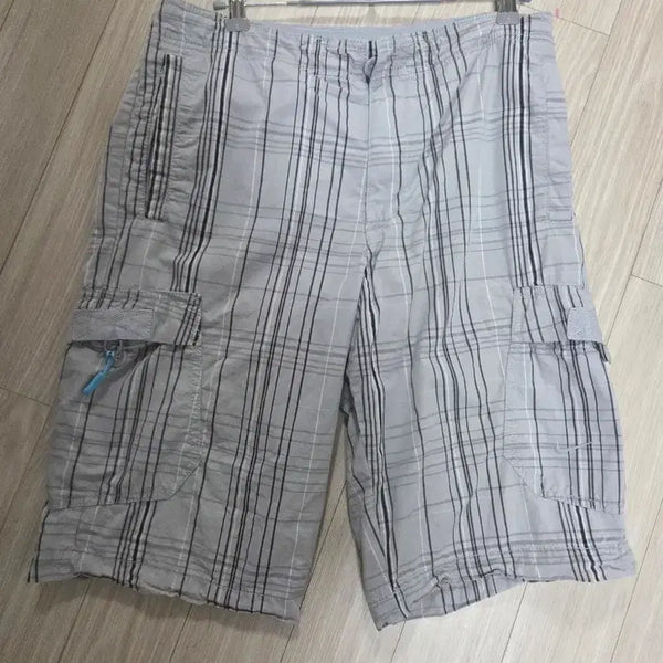 [BUNJANG] Nike Plaid Cargo Shorts / 나이키 체크무늬 카고 반바지