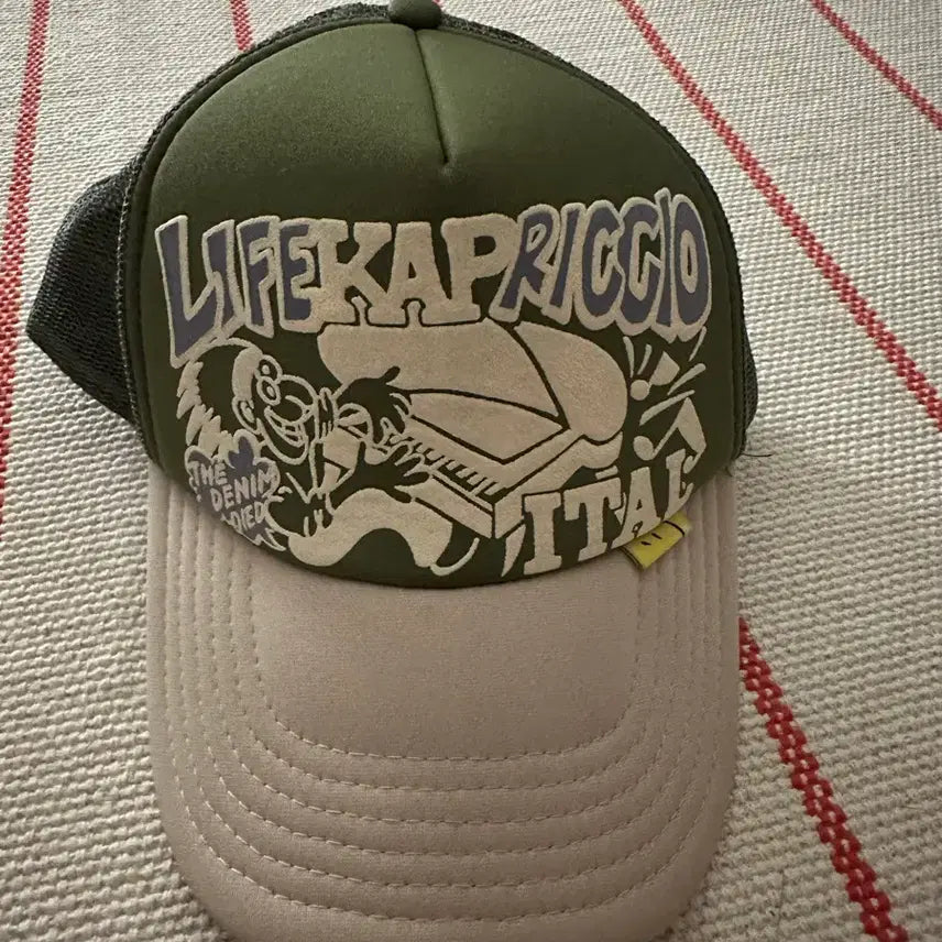 [BUNJANG] Capital Trucker Mesh Cap / 캐피탈 트러커 매쉬캡