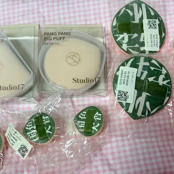 [BUNJANG] Studio 17 Big Puff Set (King + Triangle) with 8 Mochi Puffs / 스튜디오17 팡팡 퍼프 (대왕+삼각) + 모찌퍼프8개