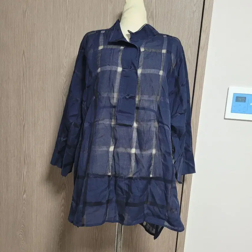 [BUNJANG] Prand'ang Check Pattern Blouse / 쁘랭땅 고급스런 체크 무늬 블라우스 L