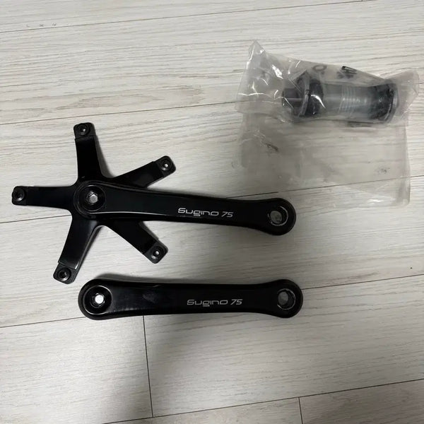 [BUNJANG] Sugino 75 Black 165mm Crankset with Chainring / 스기노 75 블랙 165mm 체인링 포함 풀셋