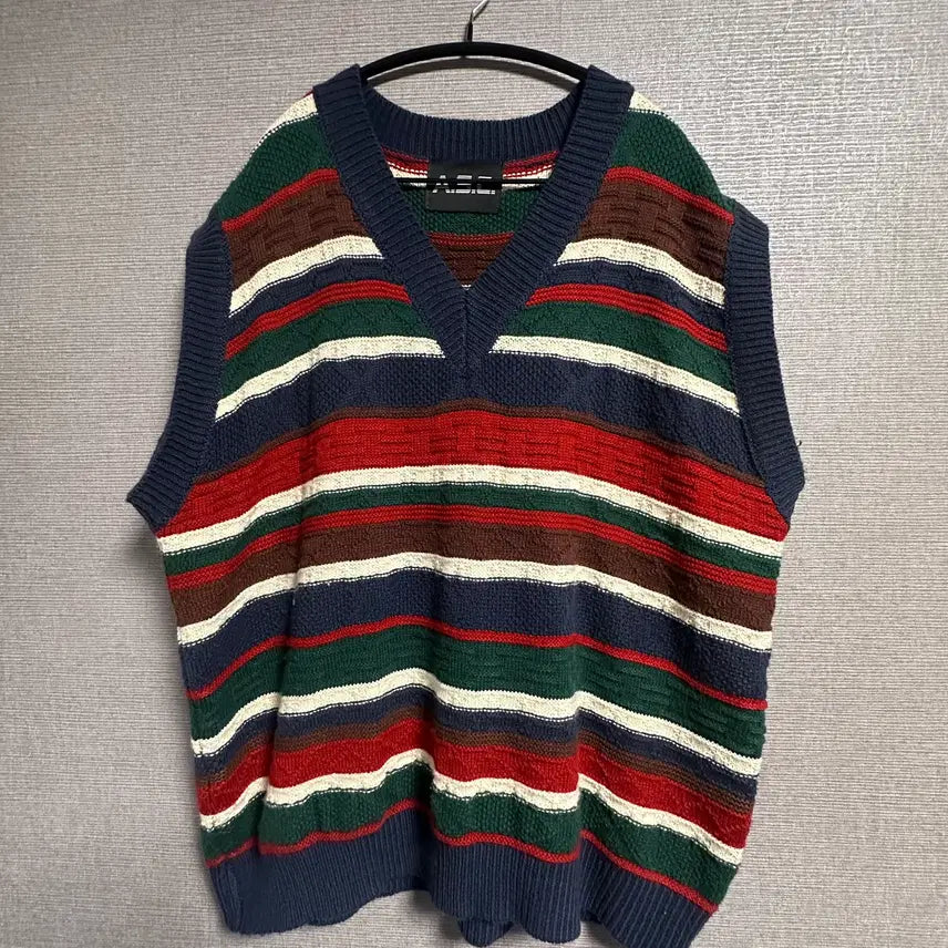 [BUNJANG] Vintage Striped Knit Vest / 빈티지 스트라이프 니트 베스트