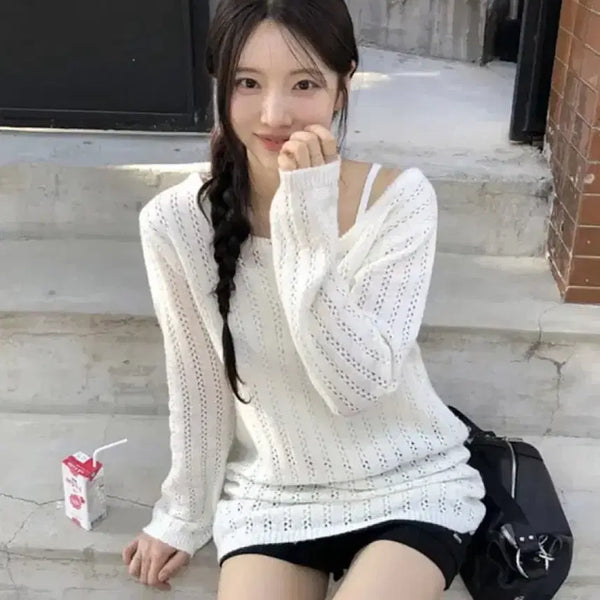 [BUNJANG] Letter From Moon Off-Shoulder Punching Knit Ivory / 아이보리 펀칭 니트 레터프롬문 오프숄더 어깨트임 니트