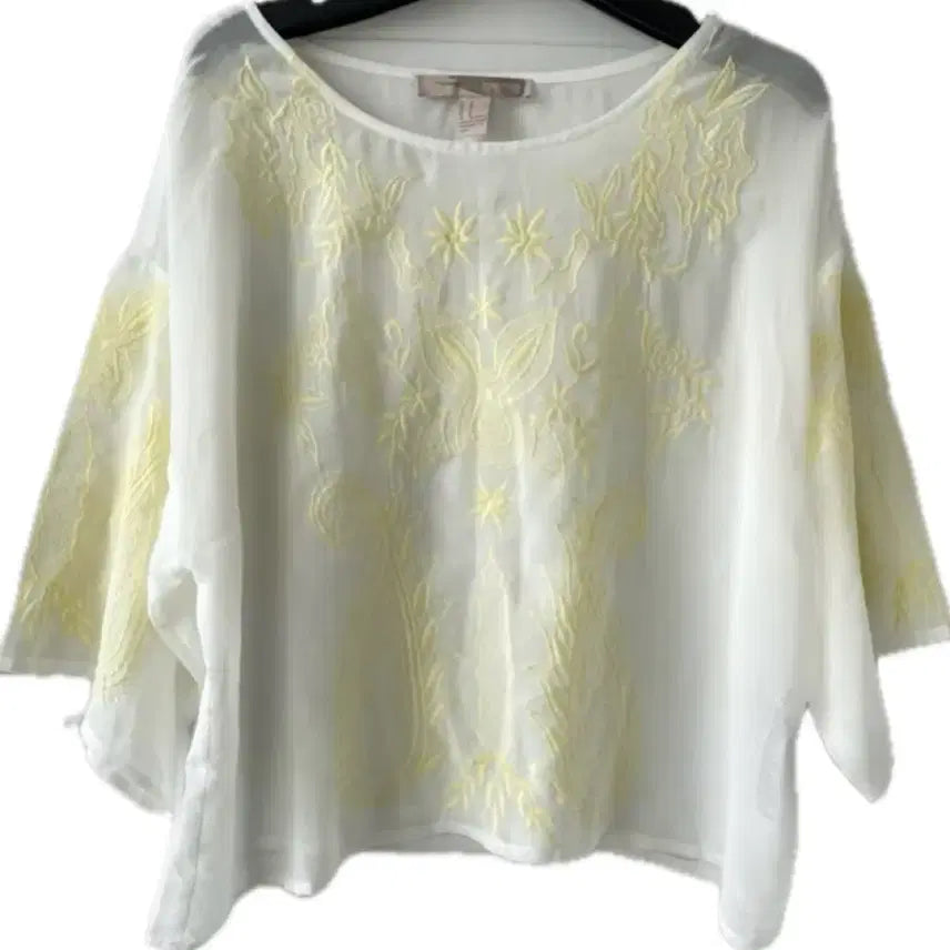 [BUNJANG] Ethnic Embroidered Sheer Cropped Blouse / 에스닉 자수 히피 시스루 크롭 반팔 블라우스 루즈핏 드롭숄더 모리걸 셔츠