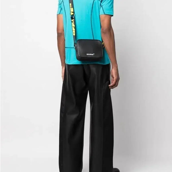 [BUNJANG] Unisex Wide Strap Crossbody Bag Mini Messenger Bag / 남녀공용 와이드 스트랩 크로스백 미니 메신저백