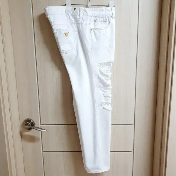 [BUNJANG] Guess White Denim Jeans (Size 30-31) / 게스 (30~31) 한국정품 (화이트진)