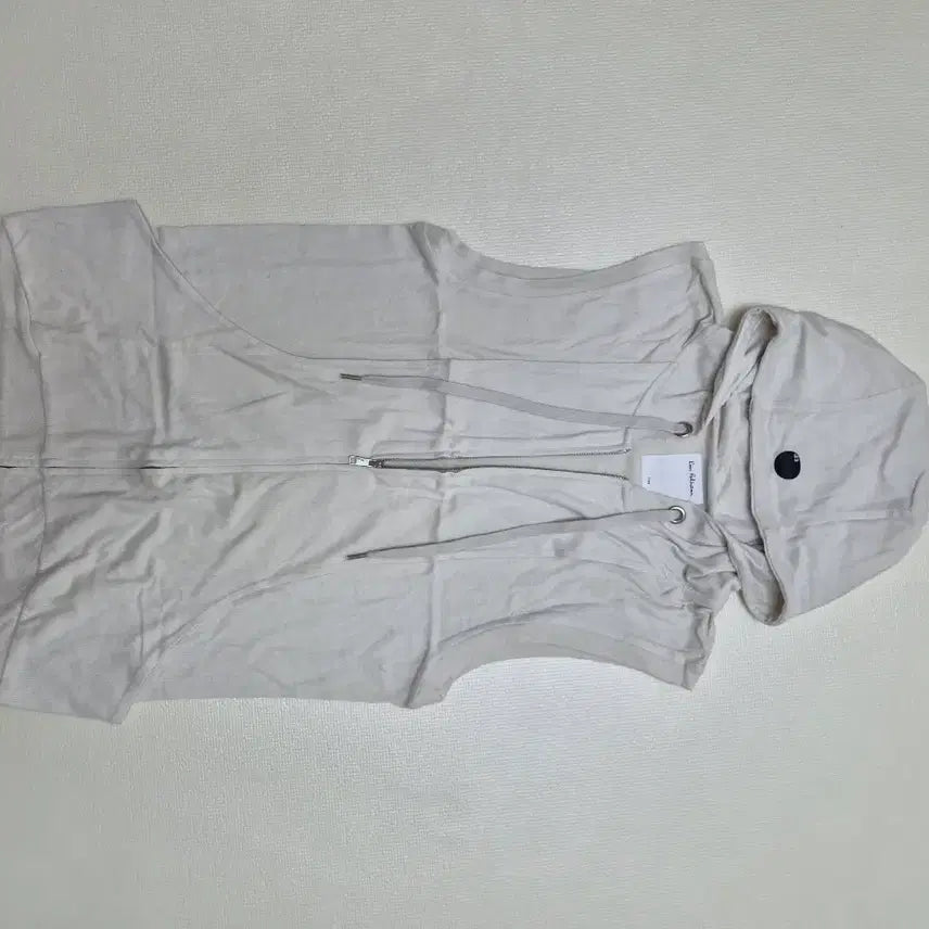 [BUNJANG] Empolham Hooded Zip-Up Vest Light Beige / 엠폴햄 Empolham 후드집업 조끼 100 라이트베이지