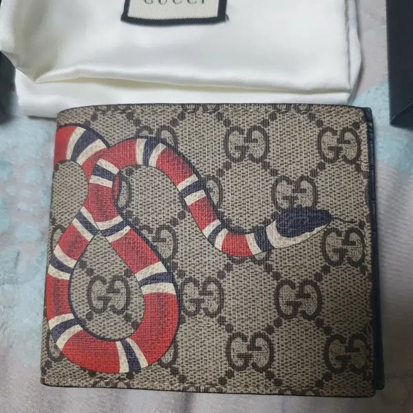 [BUNJANG] Gucci Snake Bifold Wallet (Grade A) / 구찌 스네이크 반지갑 A급