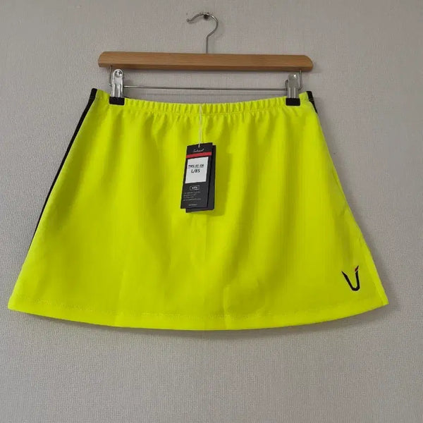 [BUNJANG] Technist Fluorescent Sports Skirt L/85 / 테크니스트의 매력적인 형광색 스포츠 스커트사이즈는 L/85