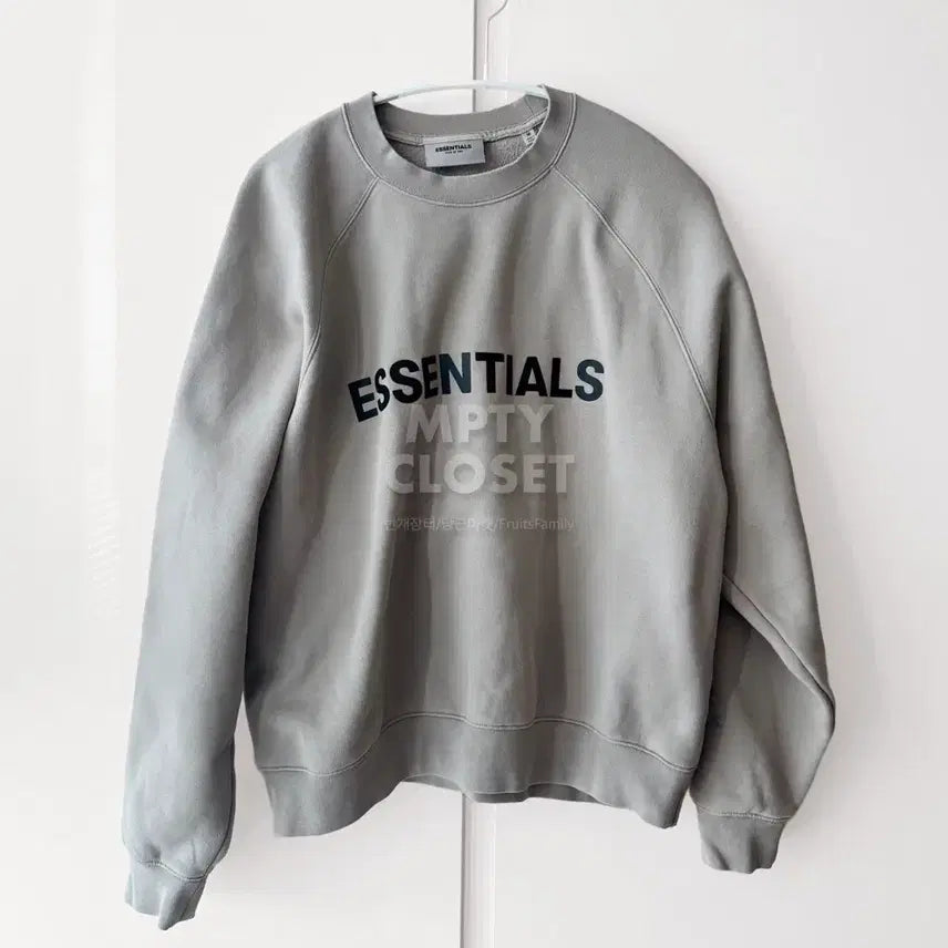 [BUNJANG] Fear of God Essentials Logo Sweatshirt Olive/Khaki / 에센셜 Essentials 로고 스웻셔츠 올리브/카키