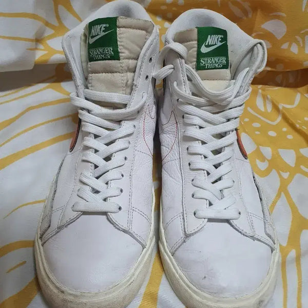 [BUNJANG] Nike Stranger Things Collaboration Leather Sneakers US 9 (265-270) / 나이키 스트레인저 씽즈 콜라보 가죽 US 9 (265~270)