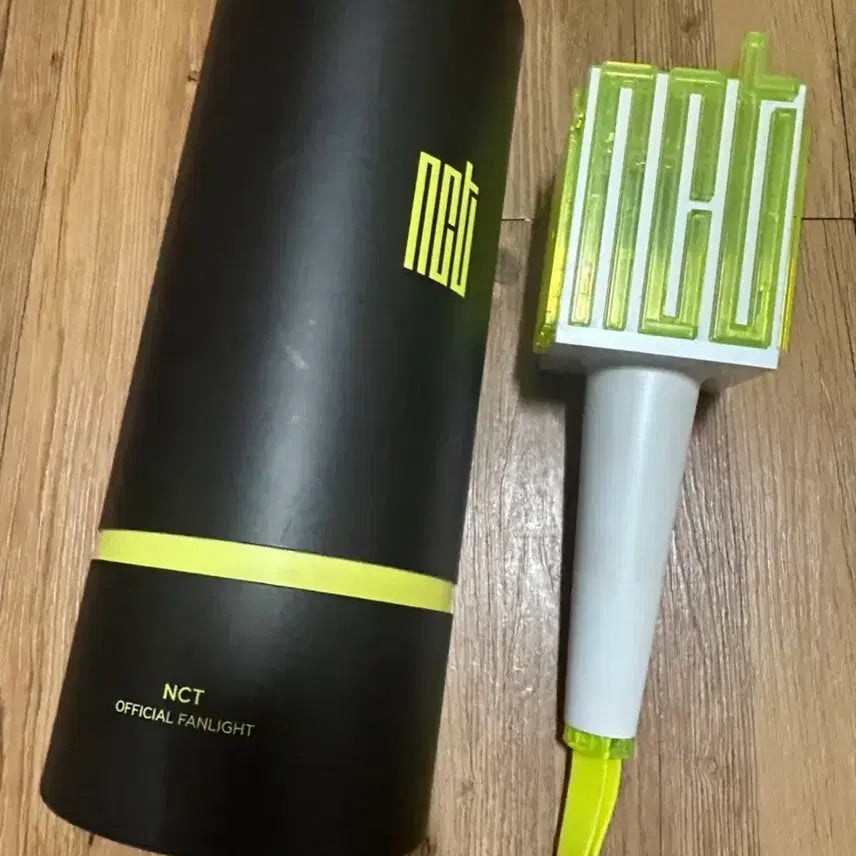 [BUNJANG] NCT Official Lightstick - Full Set (Excluding Batteries) / 구 믐뭔봄 구믐 엔시티 응원봉 양도