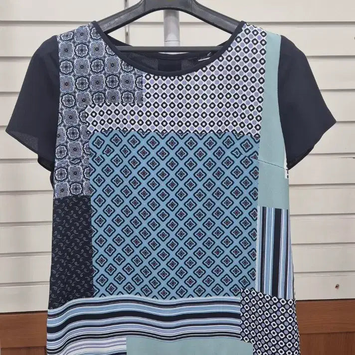[BUNJANG] Patchwork Short-Sleeve Blouse / 패치워크 (새상품)