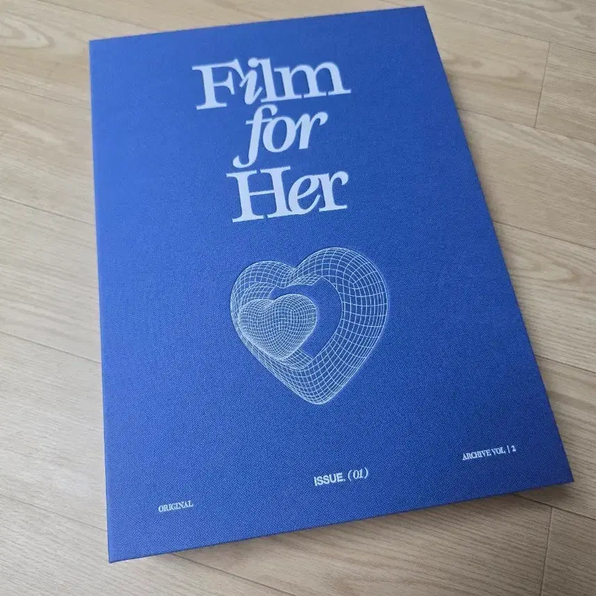 [BUNJANG] Girls' Generation Taeyeon Flying Petal 15th Anniversary 'Film for Her' Photobook / 소녀시대 태연 플라잉페탈 플페 15주년 film for her 포토북