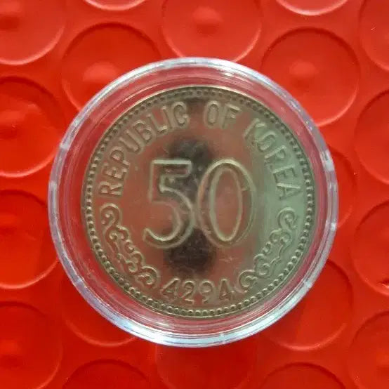 [BUNJANG] 1961 50 Hwan Coin (KM# 4294) / 4294 (1961) 50환 동전