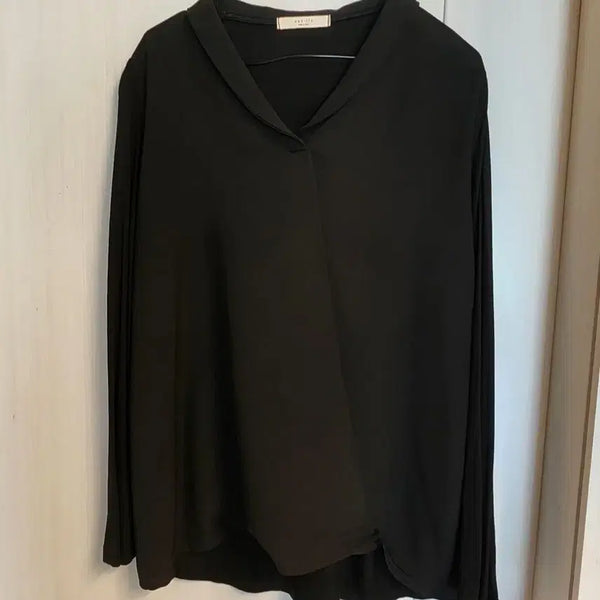 [BUNJANG] ELICHE Chiffon Shirt / ELICHE 쉬폰 셔츠: 단추없는style (55~66)