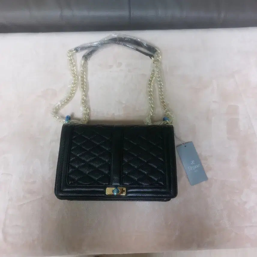 [BUNJANG] Elegance Quilted Chain Shoulder Bag / 엘레강스 핸드백(새상품)