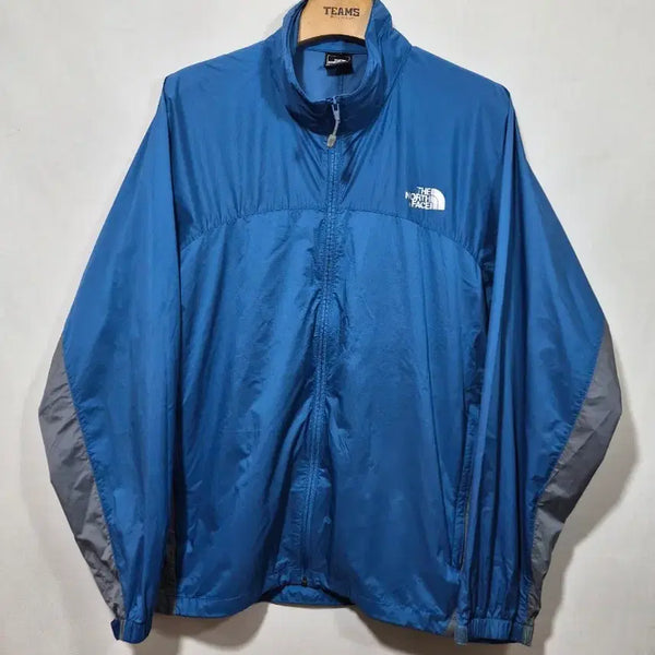 [BUNJANG] The North Face Windbreaker Jacket Size 110 / 노스페이스 바람막이 자켓