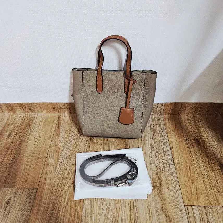 [BUNJANG] Soft Genuine Leather Mini Tote Bag / 부드러운소가죽 미니토트백  새상품