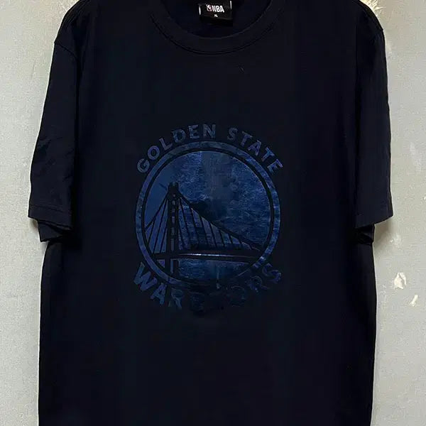 [BUNJANG] NBA Golden State Warriors Emblem Men's Short Sleeve T-Shirt Navy L / NBA 골든스테이트 워리어스 엠블럼 새상품 남자 반팔티 네이비 L 100