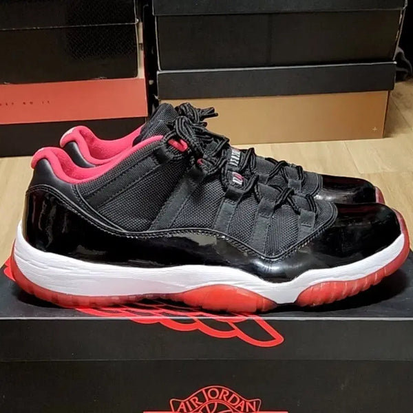 [BUNJANG] Nike Air Jordan 11 Low Bred Sneakers (280mm) / 나이키 280 조던11 브레드 로우