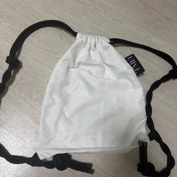 [BUNJANG] Trimmingbird String Backpack White / 트리밍버드 스트링 백팩 화이트