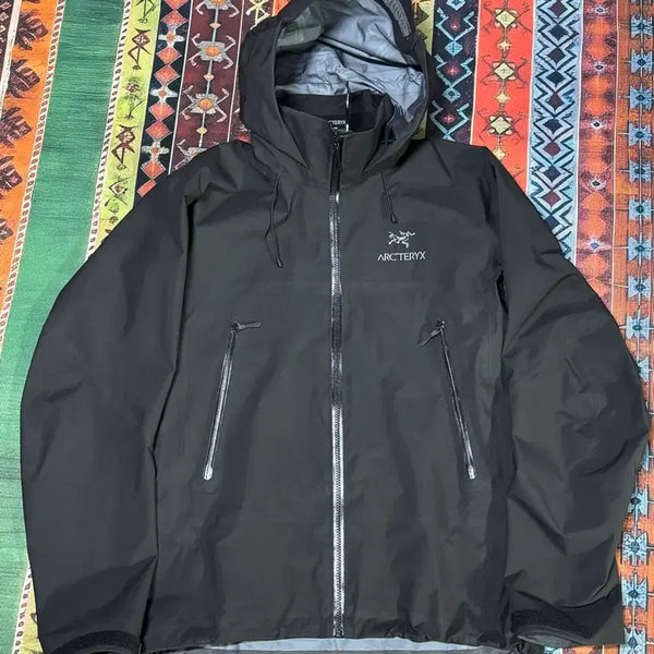 [BUNJANG] Arc'teryx Beta AR Jacket Black (M) / 아크테릭스 베타AR 블랙 (M) 황금사이즈 급처분