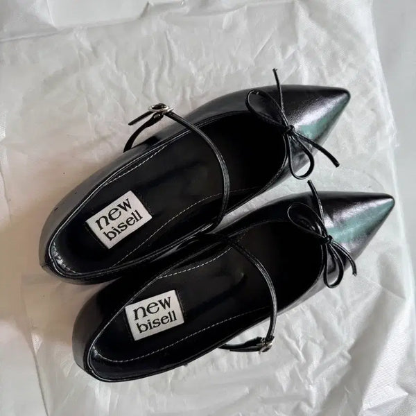 [BUNJANG] Black Stiletto Flat Shoes / (230) 블랙 스틸레토 플랫슈즈