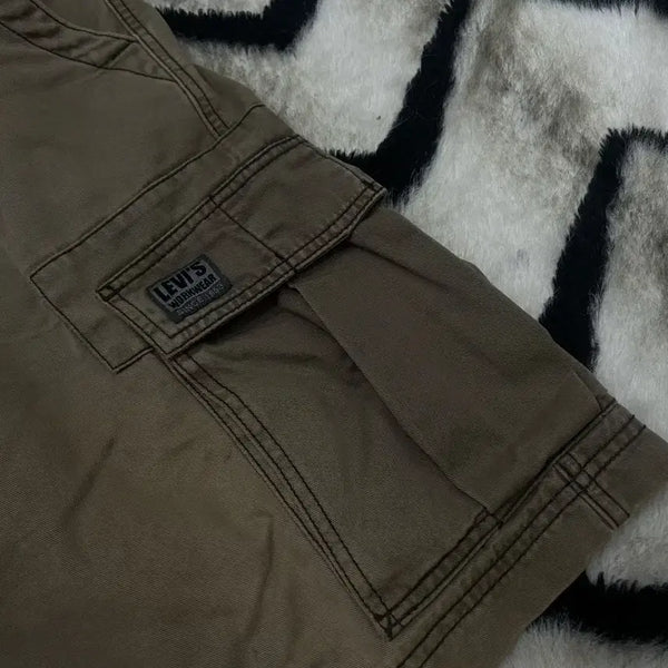 [BUNJANG] Levi's Cotton Half Cargo Pants / [33]리바이스 코튼 하프 카고 팬츠