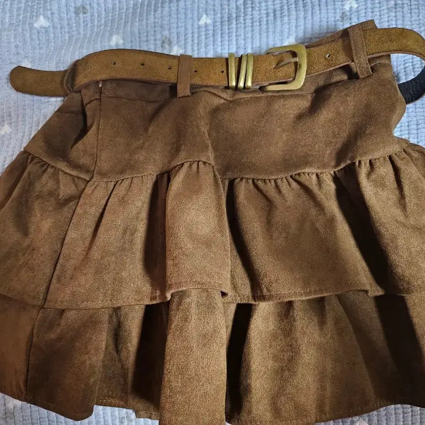 [BUNJANG] Brown Suede Frill Mini Skirt with Belt (Set) / 브라운 스웨이드 프릴 스커트 (벨트 세트) /속바지 있음.