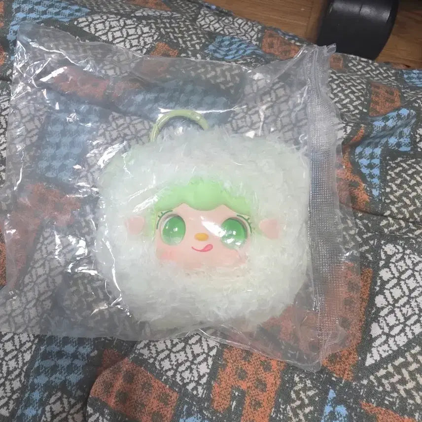 [BUNJANG] Yuki "Bear Bite" Plush Keychain / 유키