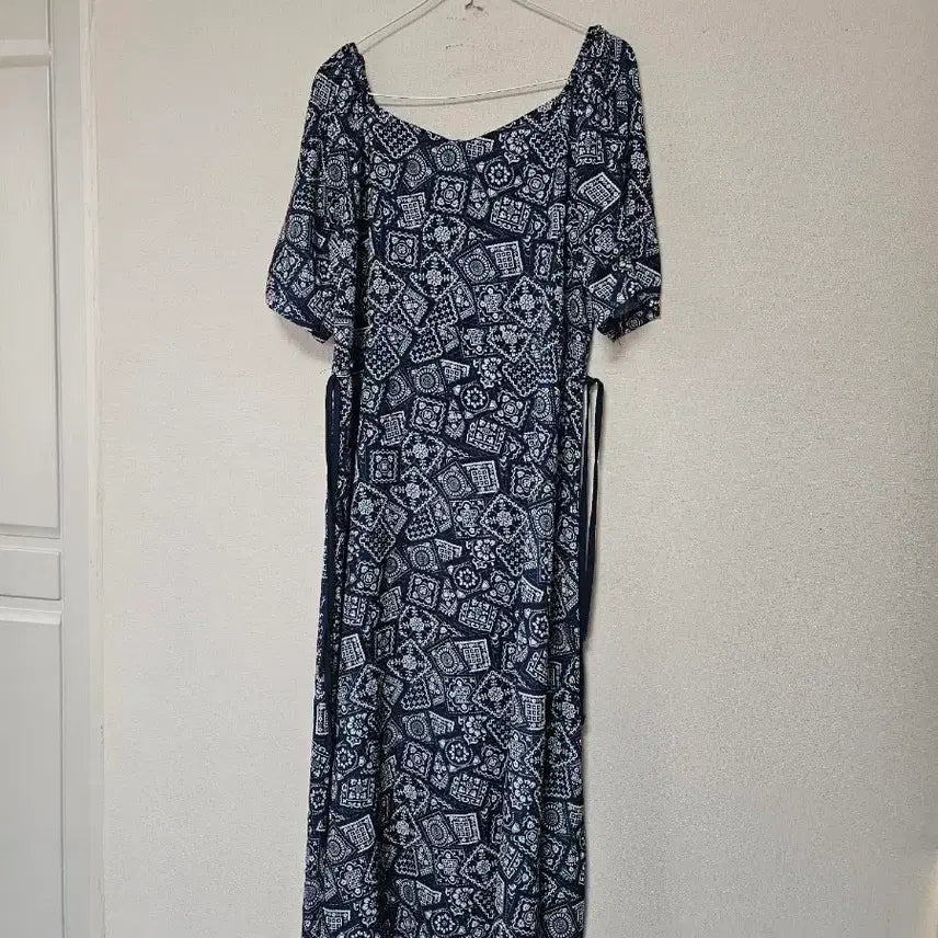 [BUNJANG] IFNE Navy Pattern Long Dress / IFNE 네이비 롱 원피스 5566프리사이즈