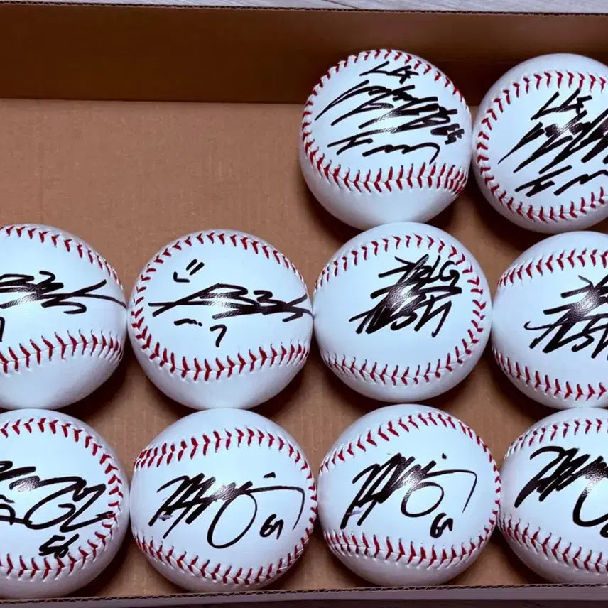 [BUNJANG] LG Twins Autographed Baseball / LG트윈스 싸인볼