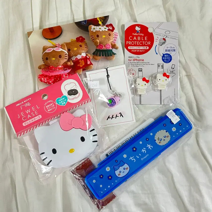 [BUNJANG] Tanning Kitty, Chikawa Usahana Stationery, Postcard, Pencil Case, Spoon Case, Keyring / 무료 덤) 태닝 키티 치이카와 우사하나 문구 엽서 필통 수저 키링