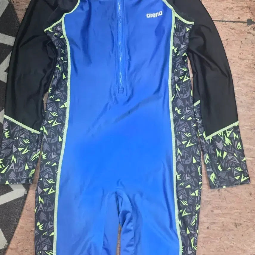 [BUNJANG] Arena Boys' Swimwear Set Blue / 아레나 80~85 (수영복 )(.수경.)(수모)셋트 블루. 남자 아동