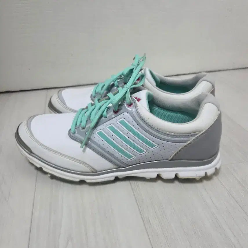 [BUNJANG] Adidas Women's Golf Shoes 240mm / 아디다스 여성골프화 240미리