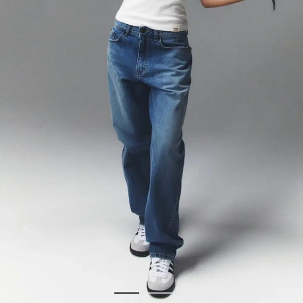 [BUNJANG] Glossy 93 Mid-Rise Loose Fit Jeans / 글로니 93 MID-RISE LOOSE FIT JEANS