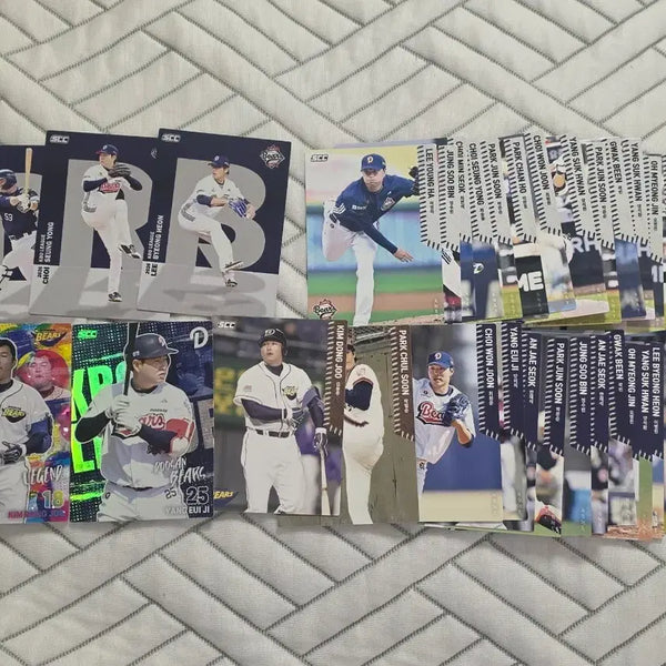 [BUNJANG] KBO Doosan Bears Holo Yang Eui-ji Parallel Kim Dong-joo Baseball Cards / KBO 크보카드 두산 홀로 양의지 패러렐 김동주