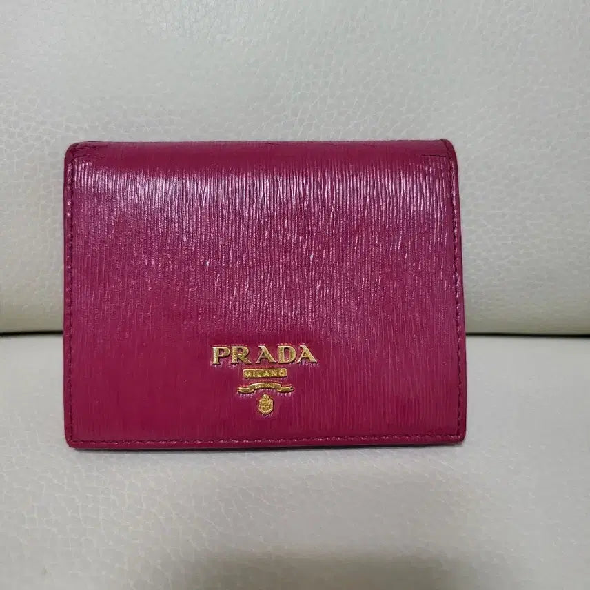 [BUNJANG] Prada Wallet / 프라다 반지갑 정품