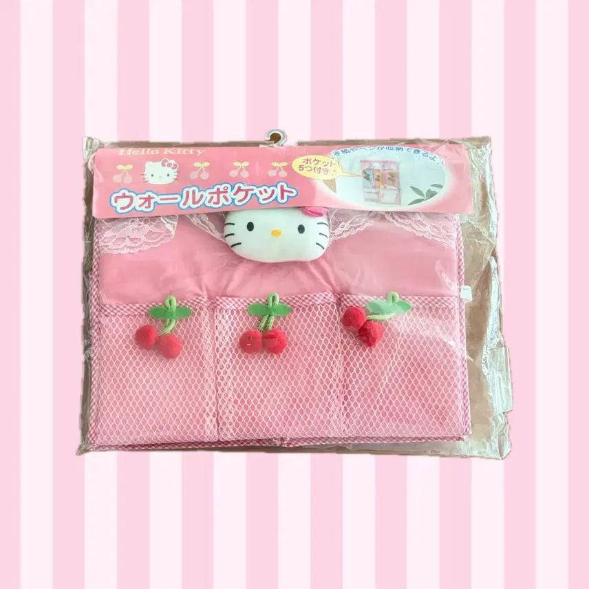 [BUNJANG] Classic Hello Kitty Cherry 3-Tier Wall Pocket Organizer / 고전 헬로키티 체리 3단 월포켓  수납함