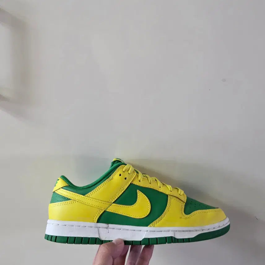 [BUNJANG] Nike Dunk Low Retro Reverse Brazil (Discontinued) / [260] 나이키 덩크 로우 레트로 리버스 브라질ㅡ단종매물