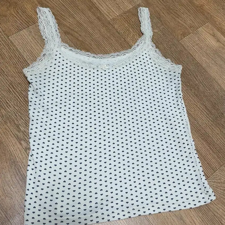 [BUNJANG] Brandy Melville Lace Heart Sleeveless Top Ivory Navy / 브랜디멜빌 레이스 하트 아이보리 네이비 나시 민소매 탑