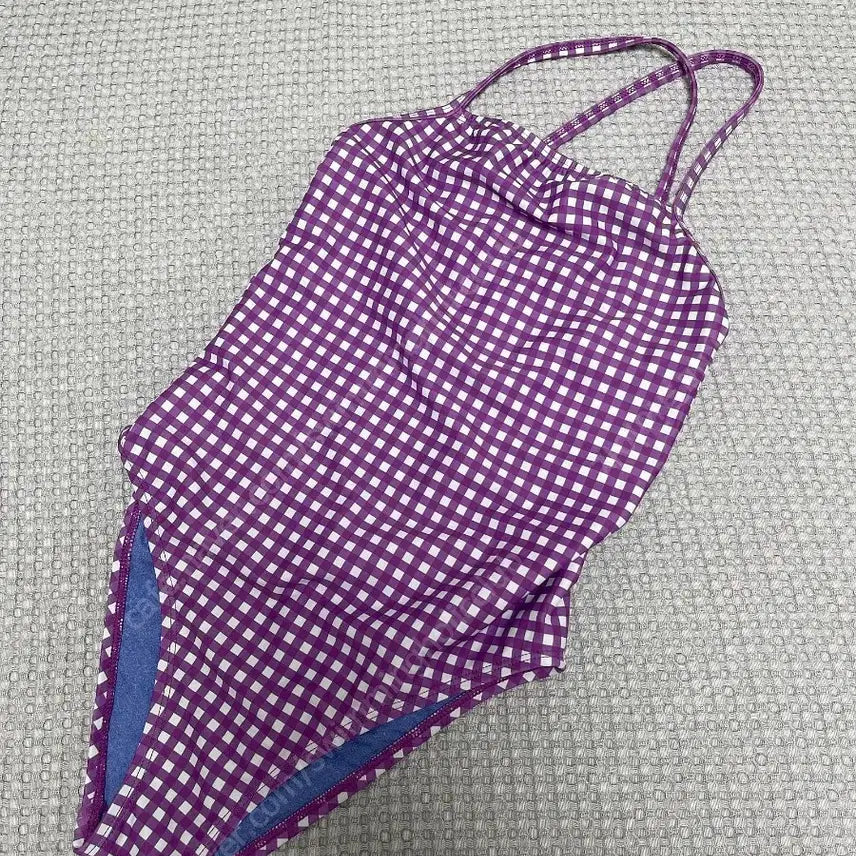 [BUNJANG] Winnieswim Berrykock Fixedback Women's Swimsuit (Size 55) / 위니스윔 베리콕 픽스드백 여성 수영복 (55사이즈)