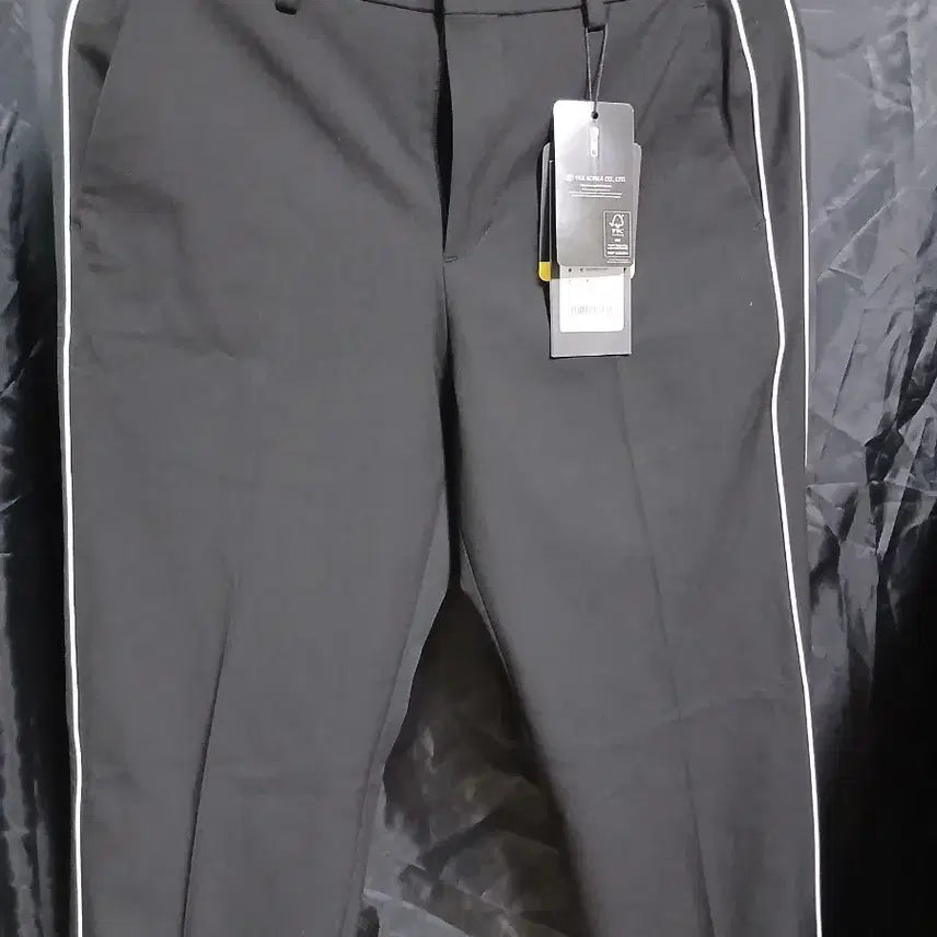 [BUNJANG] Musinsa Standard Piping Slacks Black / 무신사 스탠다드 파이핑 슬랙스