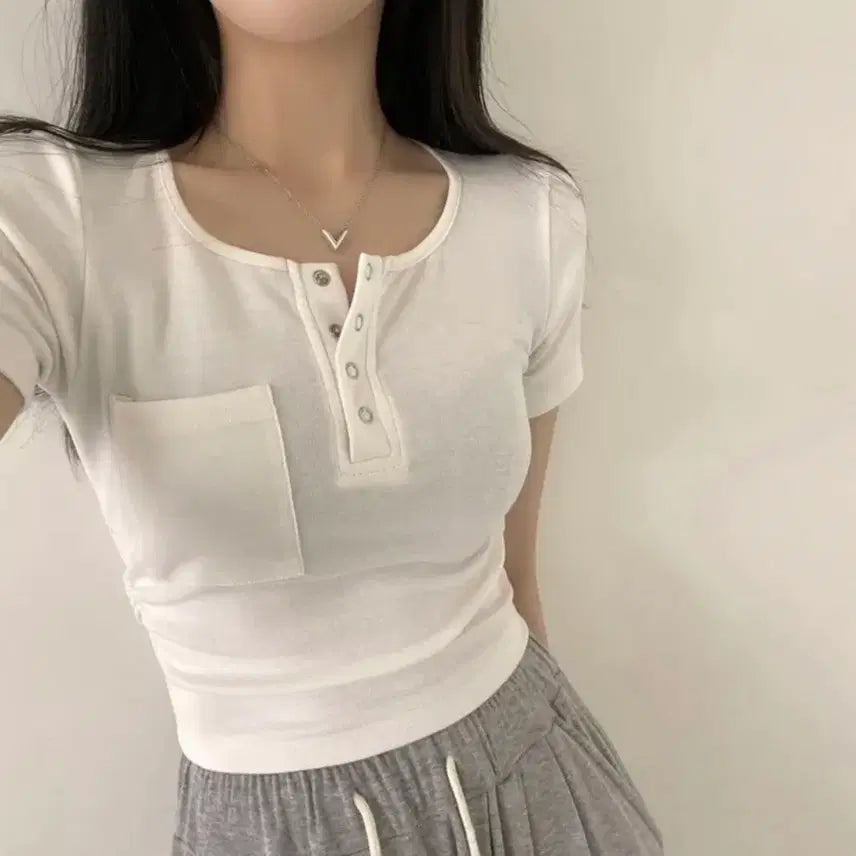[BUNJANG] Avely Side Shirring Pocket Short-Sleeve T-Shirt / 에이블리 옆셔링 포켓 반팔티 3색