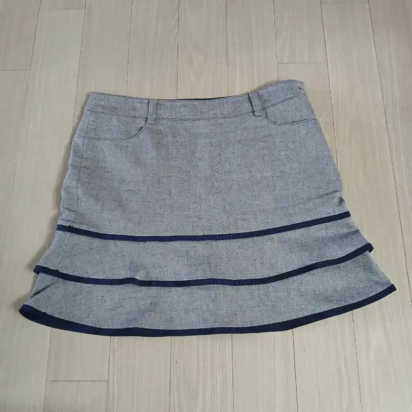 [BUNJANG] Bogner Golf Skirt (28-inch Waist) / 보그너 골프 스커트. 허리28인치